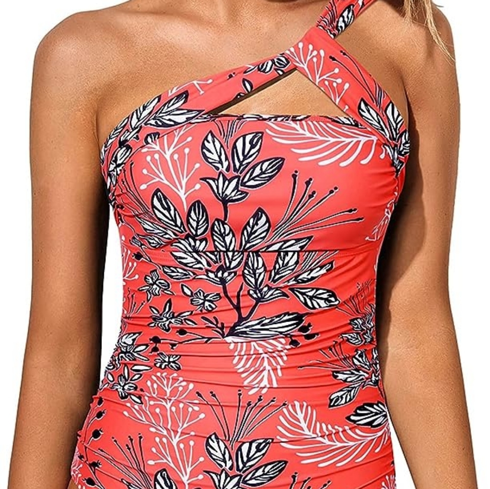 🆕️ Tempt Me Swim Top 🏊‍♀️